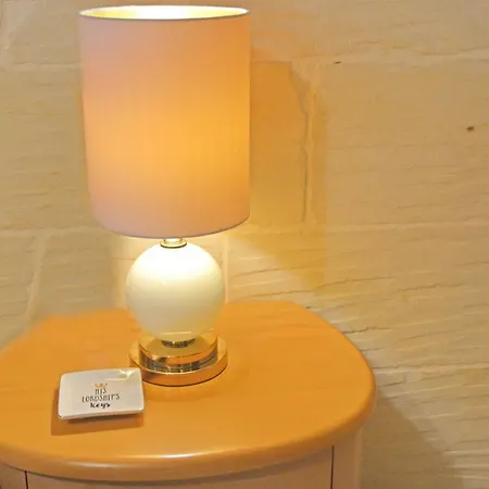 Bertinas Boutique Living Couette-café 3*