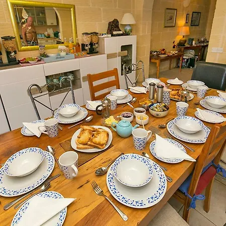 Bertinas Boutique Living 3* San Lawrenz