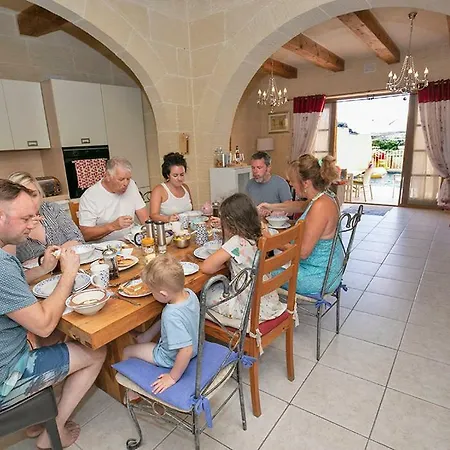 Bertinas Boutique Living 3* San Lawrenz